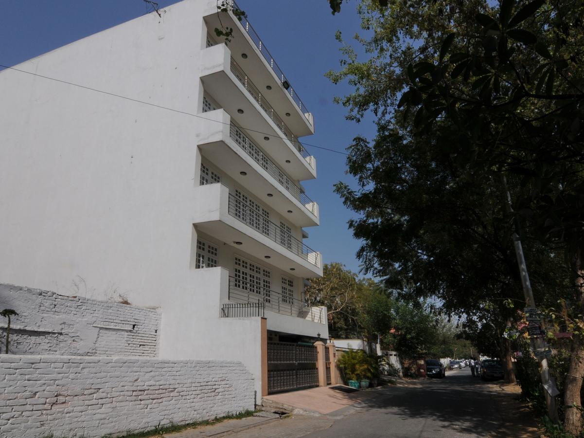 Hotel Mehra Residency At The Airport New Delhi