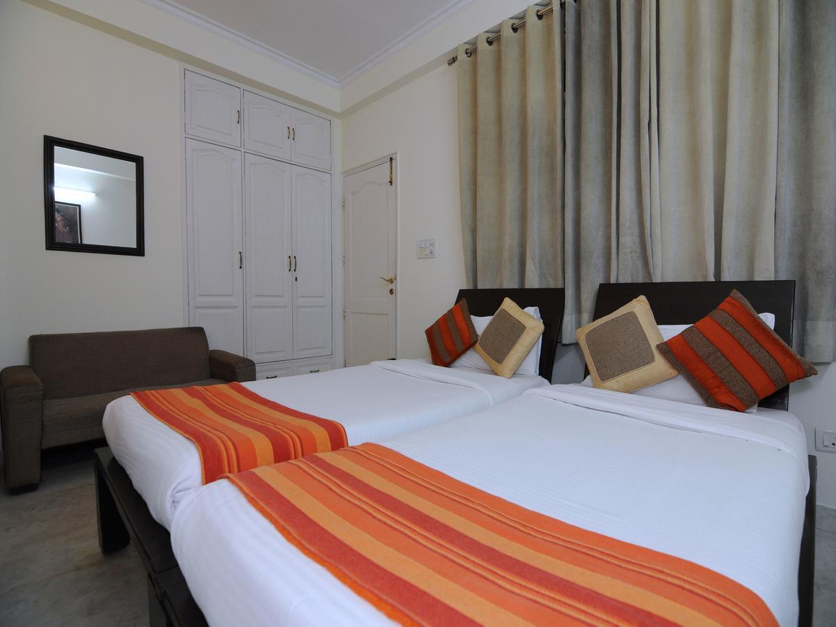 Hotel Mehra Residency At The Airport New Delhi