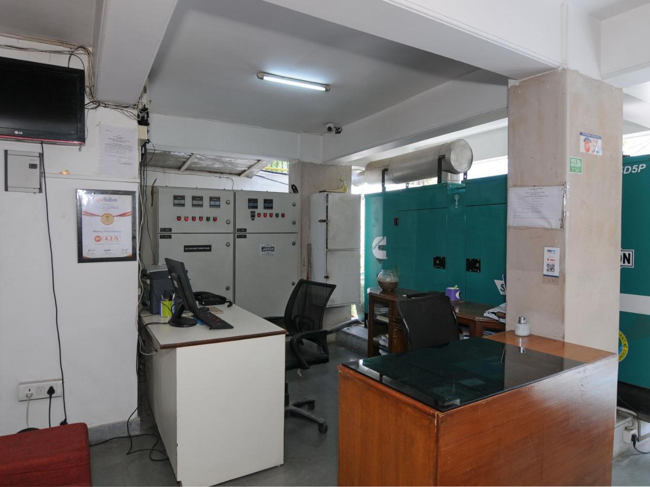 Hotel Mehra Residency At The Airport New Delhi